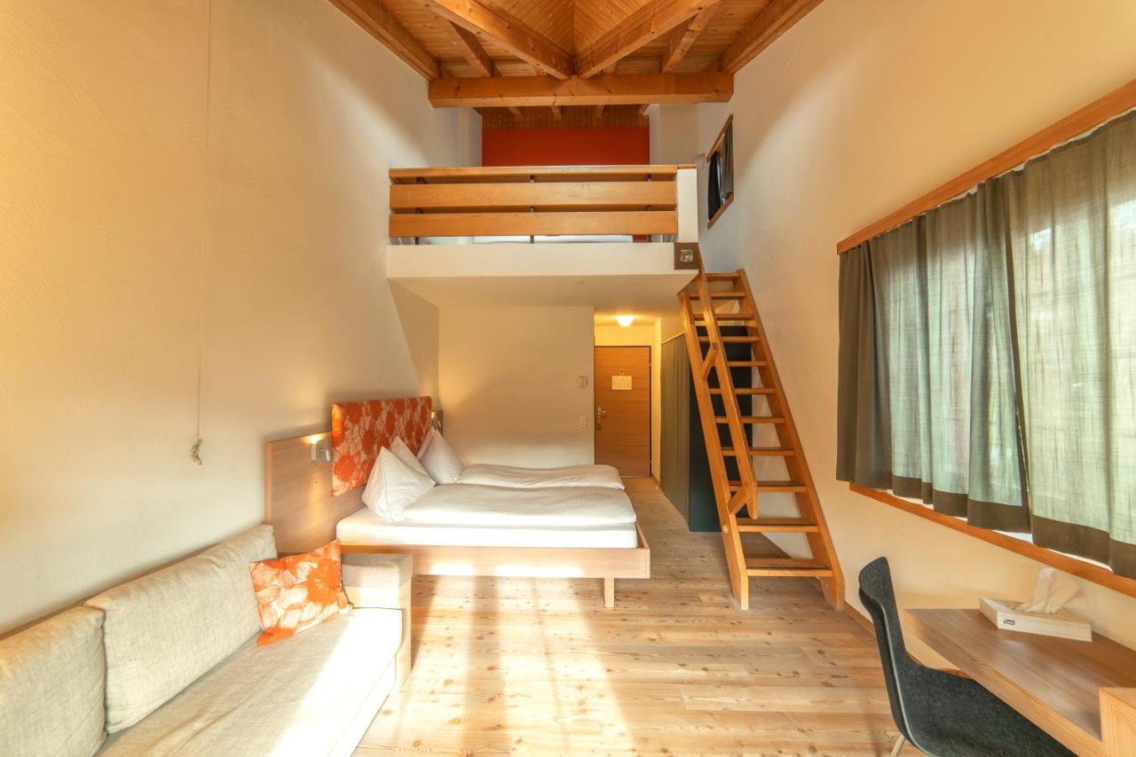Hotel Ucliva Breíl Buitenkant foto