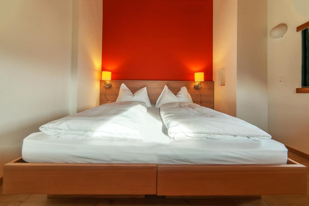 Hotel Ucliva Breíl Buitenkant foto
