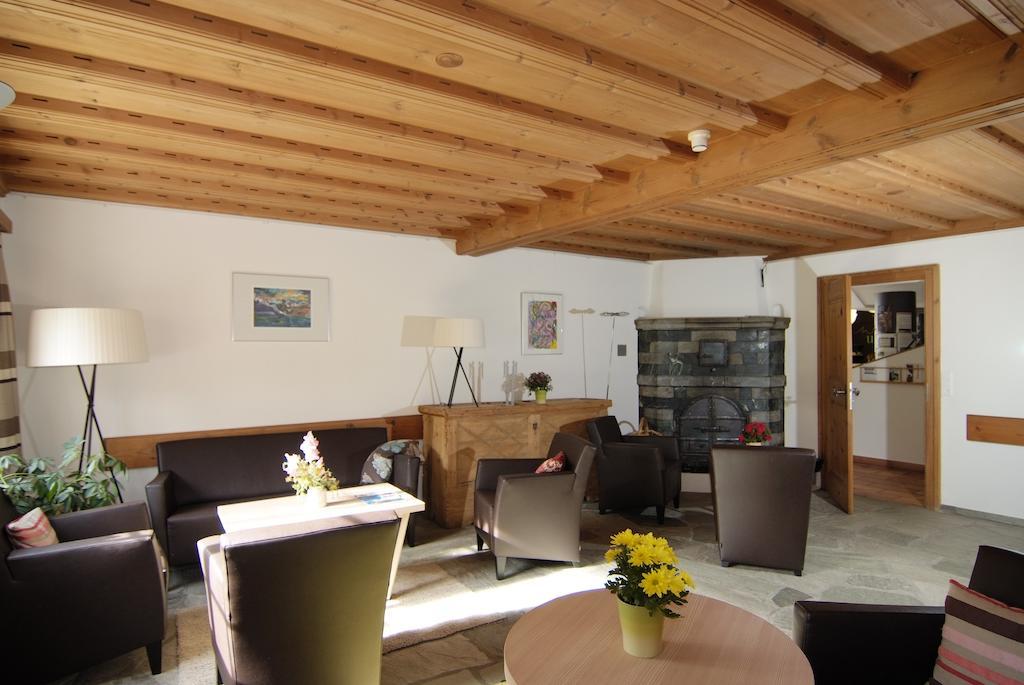 Hotel Ucliva Breíl Buitenkant foto