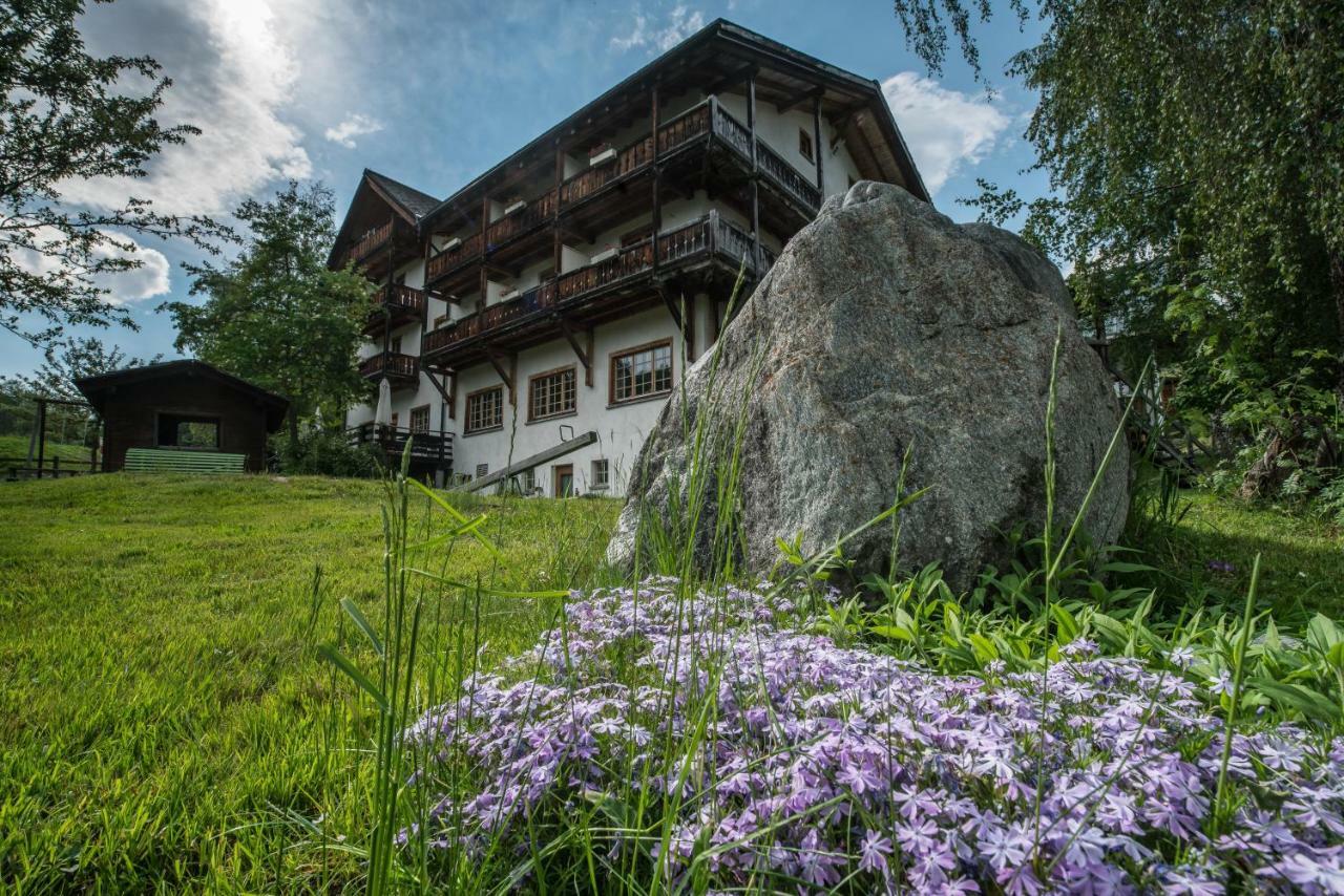 Hotel Ucliva Breíl Buitenkant foto
